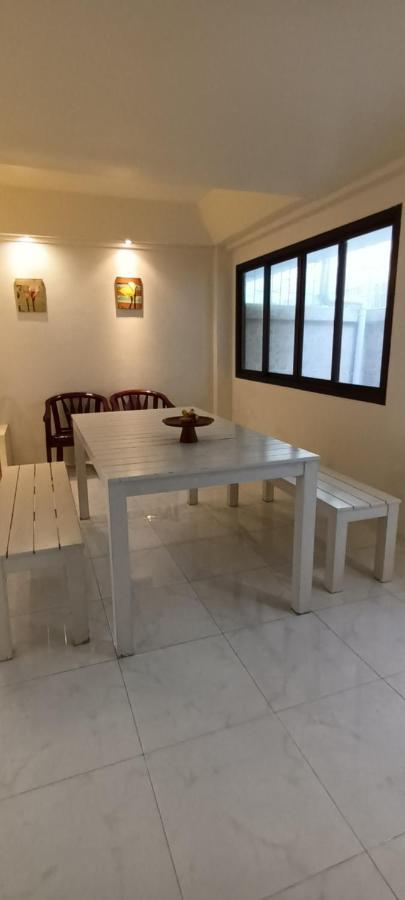 Ploy Villa Hua Hin Buitenkant foto
